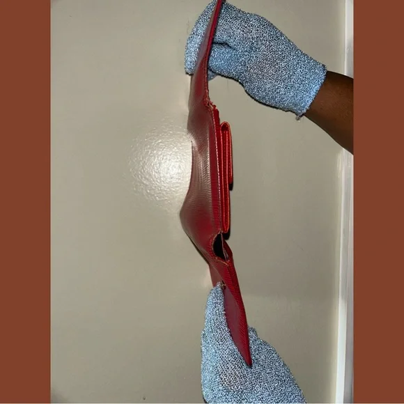 ❤️LOUIS VUITTON RED/CRANBERRY TRIFOLD EPI WALLET❤️ - Picture 5 of 14